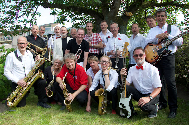 Big Band Bemmel treedt op in MFC Doelum in Renkum